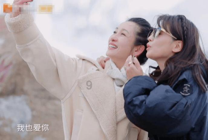 打开中国青年的“朋友圈”,看看他们用国际视野打开新探索